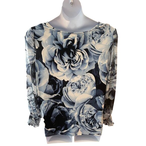 CALVIN KLEIN, SIZE 1X, BLUE FLORAL TOP, SHEER WITH LINING - Picture 2 of 6